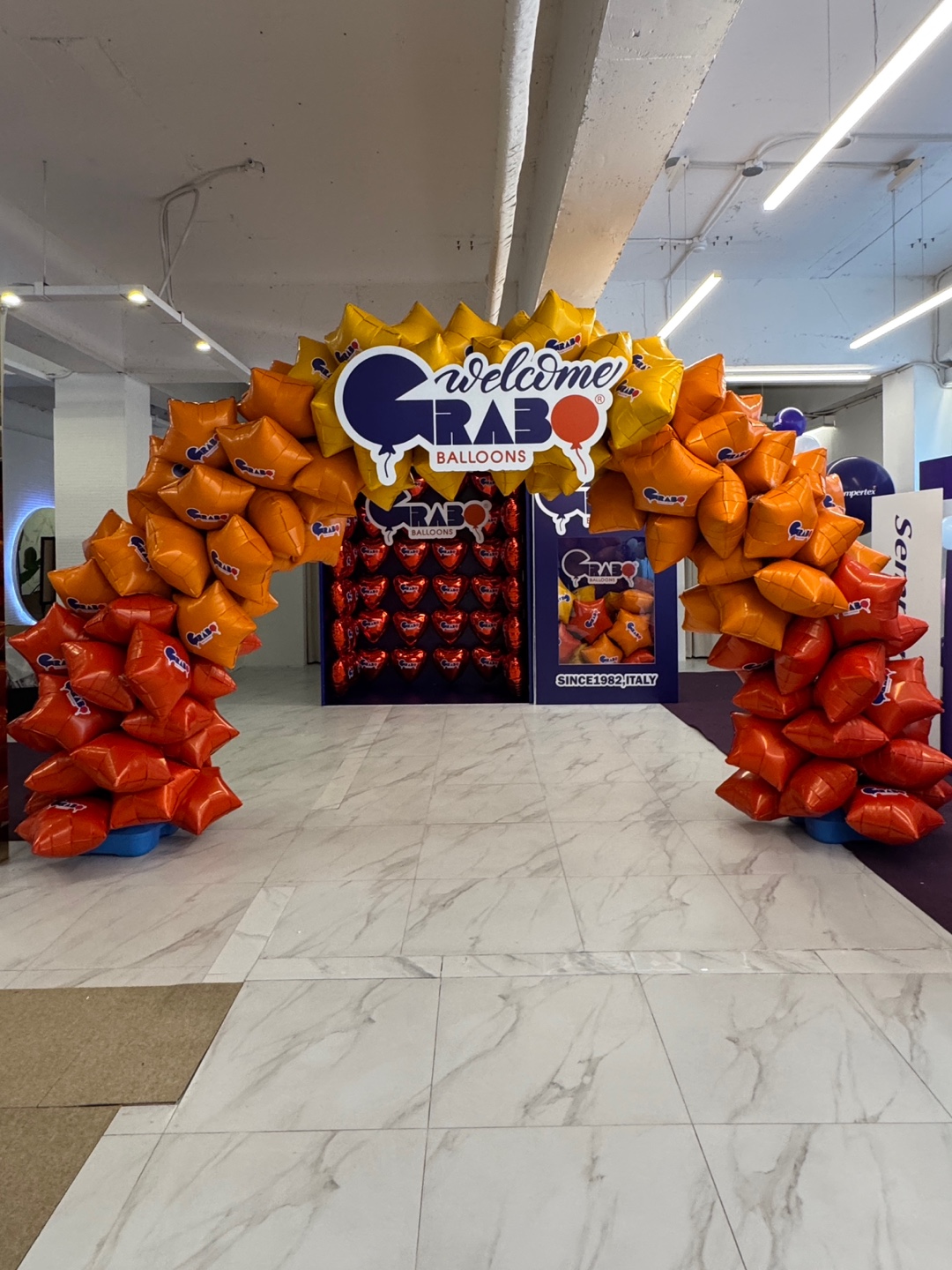 Custom balloon photo zone - birthday balloon arch decoration, Korea